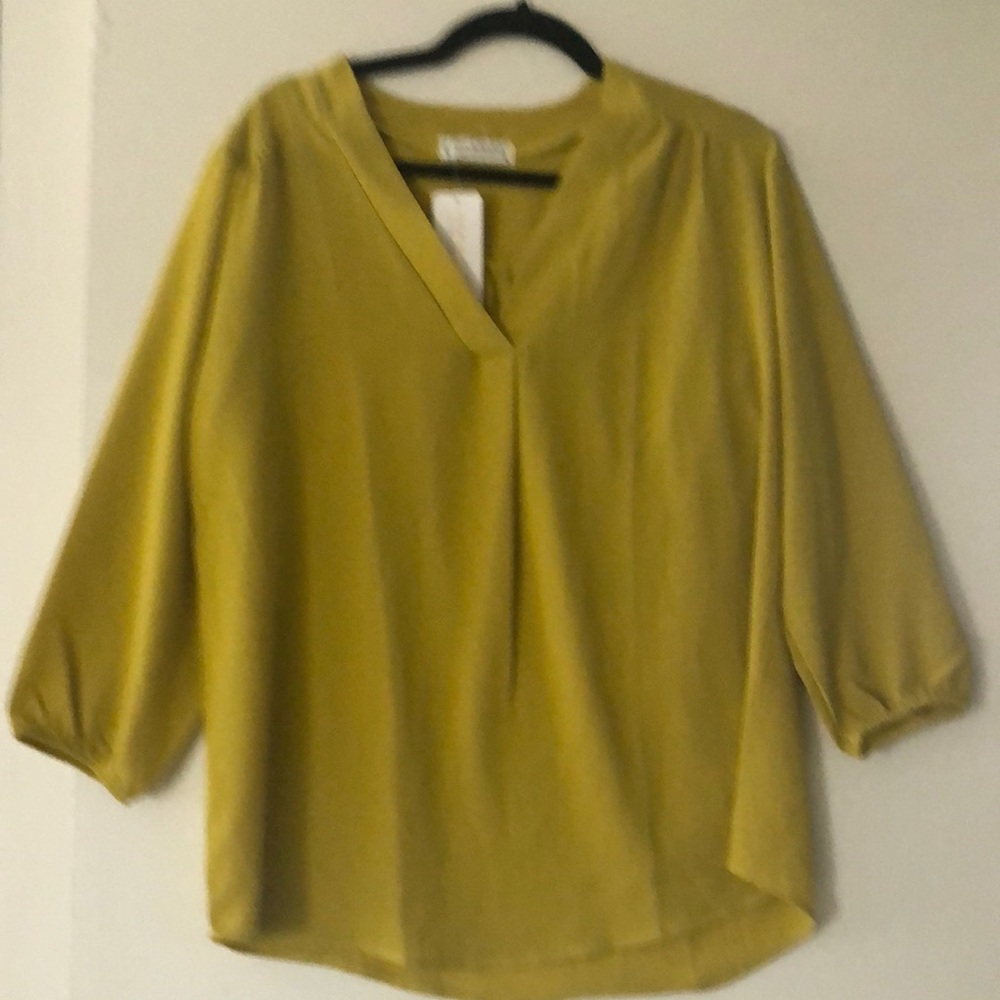 Women's Mustard Top